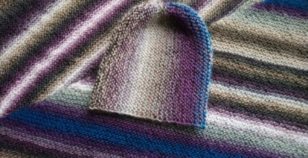 Jesienne otulacze - Szalik po skosie i czapka Beanie