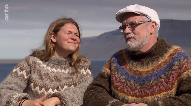 Szalik szydełkowy - "Islandia: robienie na drutach - narodowe hobby" Szaliki akryl, Żyj kolorowo 6 Szalik szydełkowy - "Islandia: robienie na drutach - narodowe hobby" Szaliki akryl, Żyj kolorowo 6 - Szydełko Pani Myszy