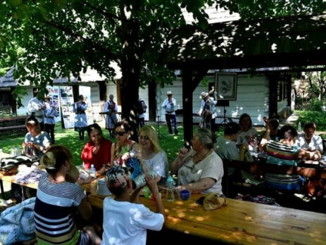Światowy Dzień Dziergania w Miejscach Publicznych 2020 - Markowa