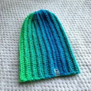Czapka szydełkowa beanie – „Zielony neon” Czapka szydełkowa beanie – „Zielony neon” - Szydełko Pani Myszy 2